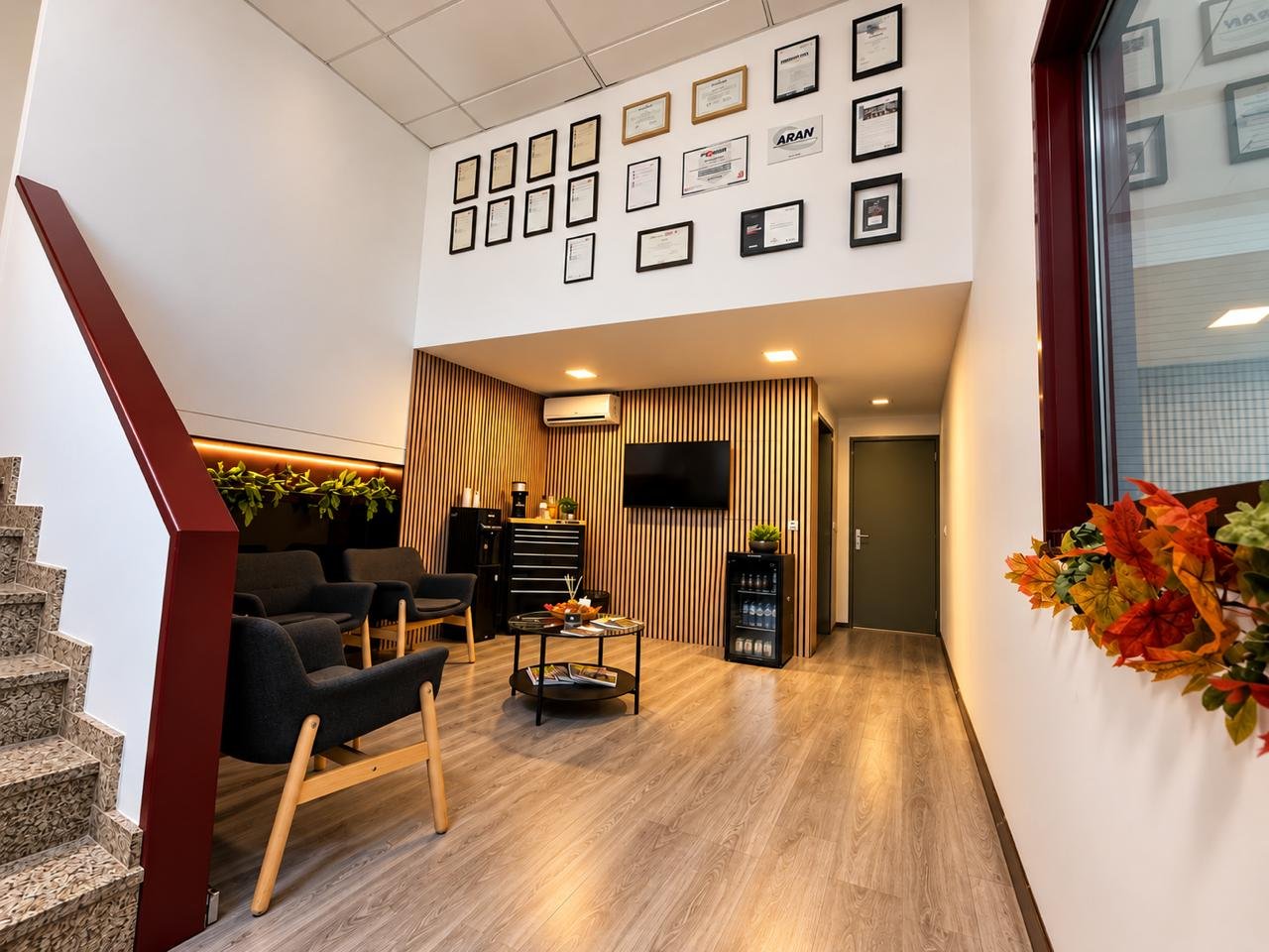 Sala de espera para os clientes da oficina